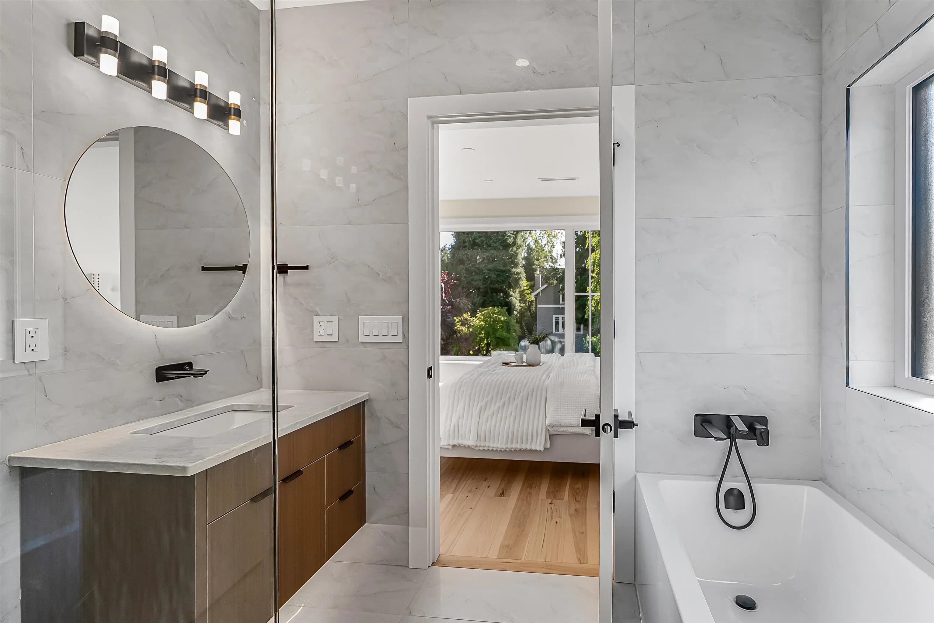 2837 W 31st Avenue, Vancouver, BC V6L 2A3 — image 17