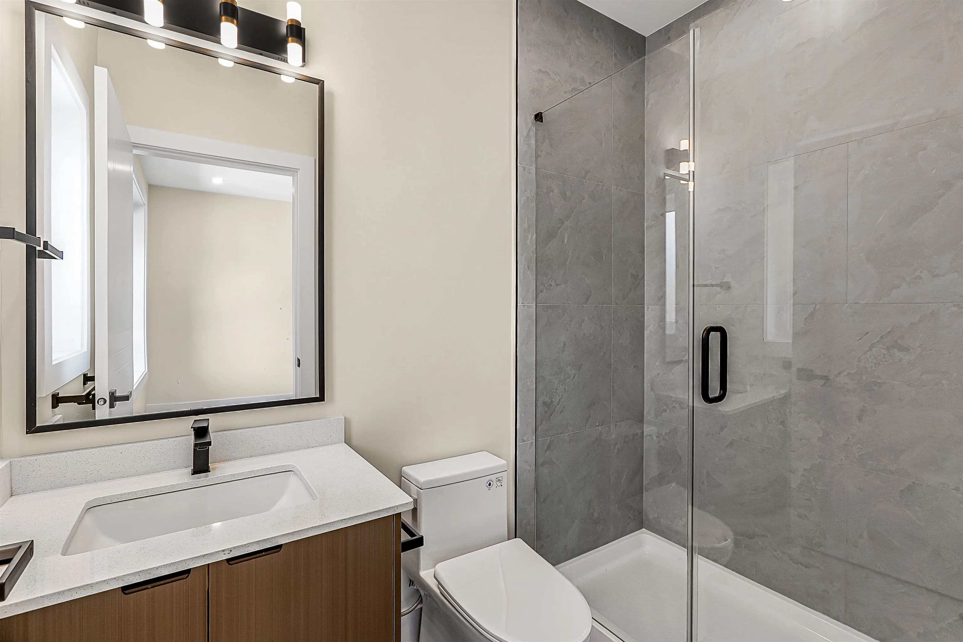 2837 W 31st Avenue, Vancouver, BC V6L 2A3 — image 21