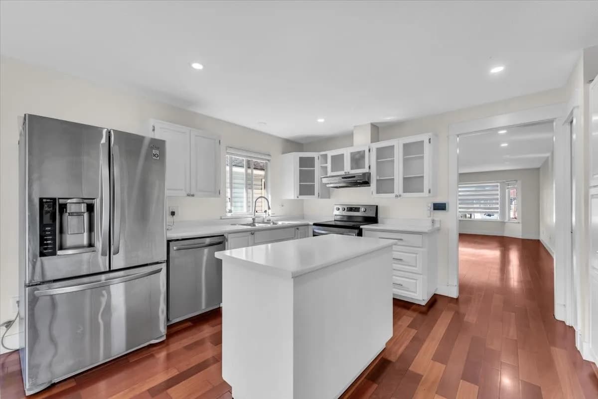 11698 206a Street, Maple Ridge, BC V2X 0X8 — image 7