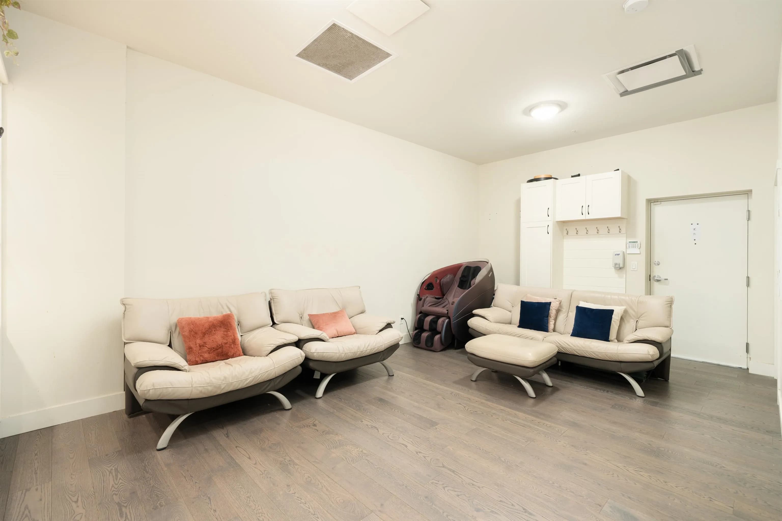 6190 Oak Street, Vancouver, BC V6M 2W2 — image 20