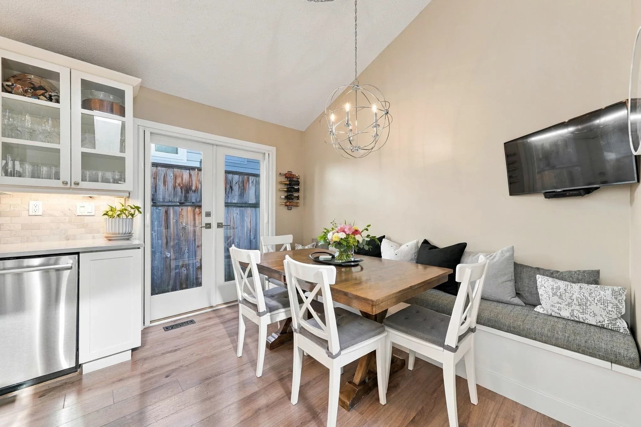 866 Nicolum Court, North Vancouver, BC V7H 2R9 — image 9