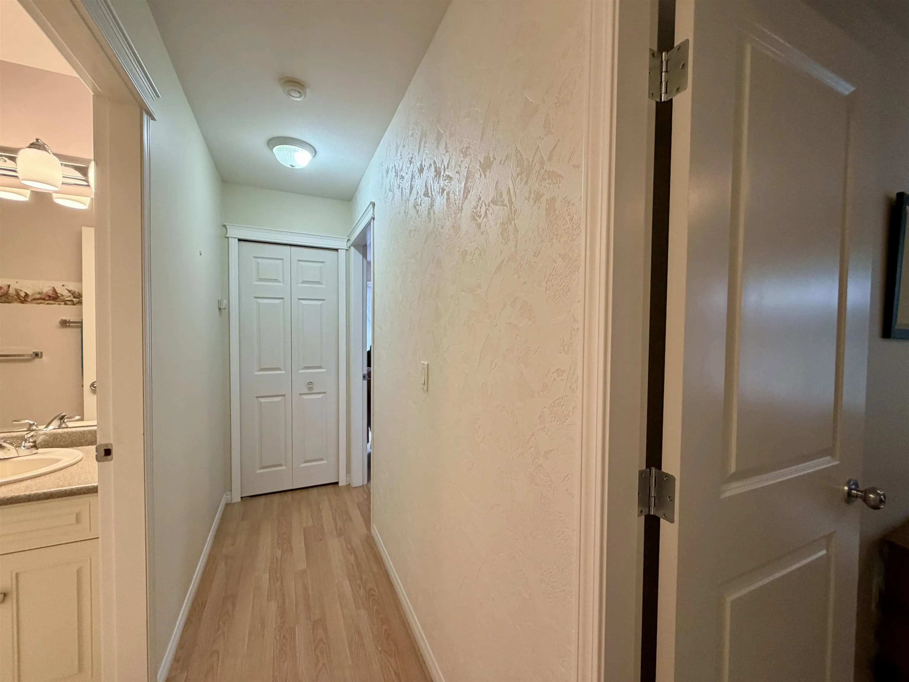 6317 Williams Place, Sechelt, BC V7Z 0M6 — image 16