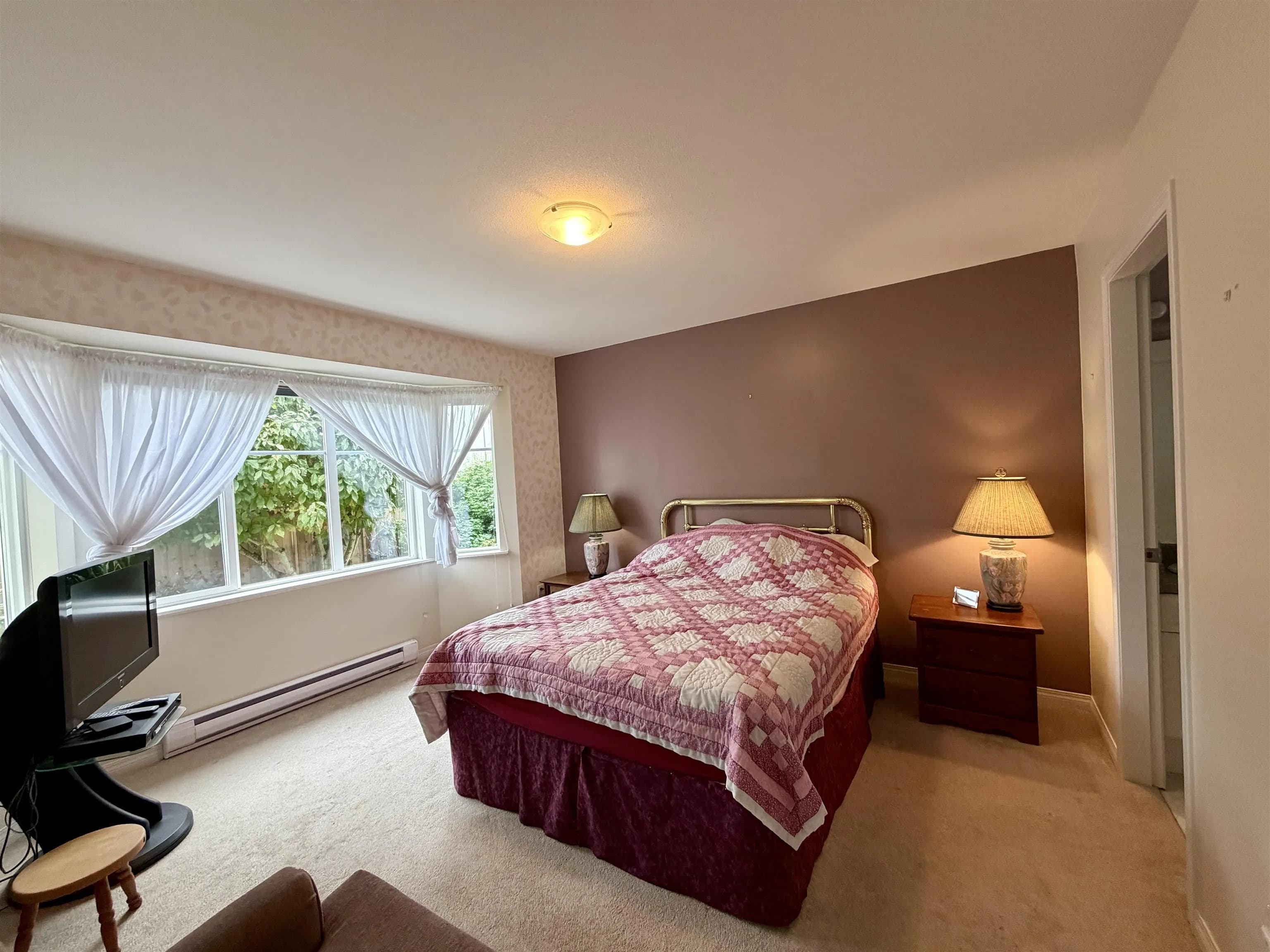 6317 Williams Place, Sechelt, BC V7Z 0M6 — image 17