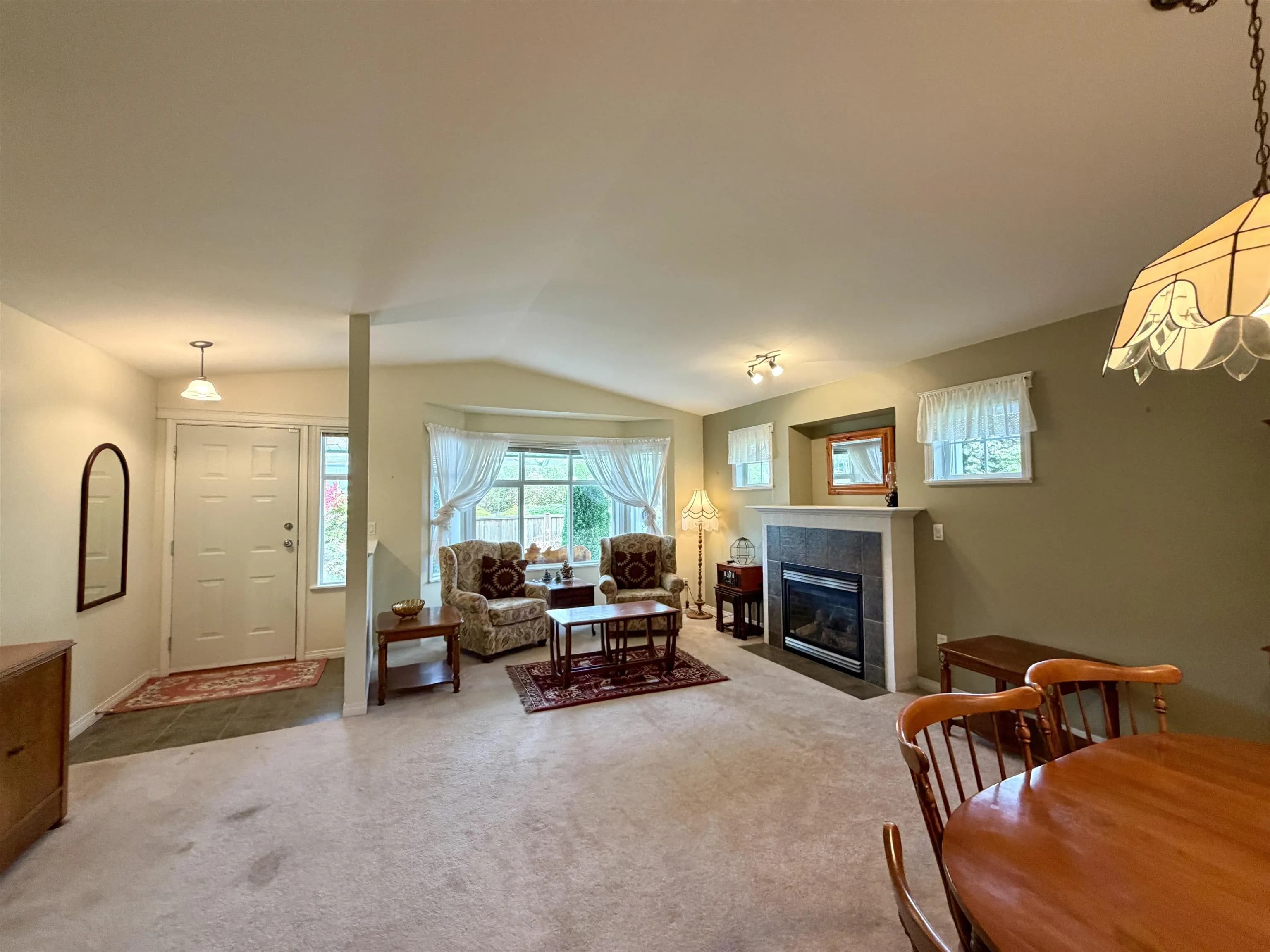 6317 Williams Place, Sechelt, BC V7Z 0M6 — image 5