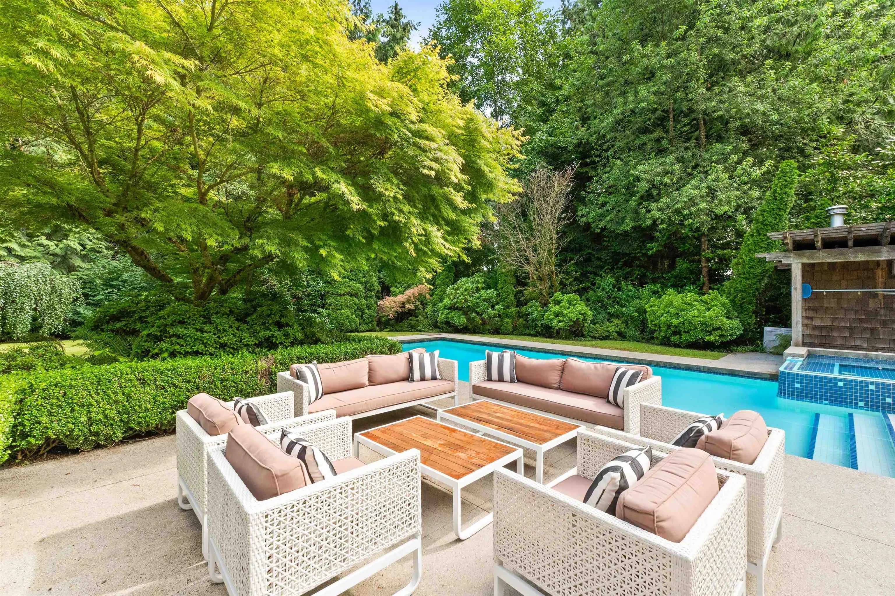 510 Eastcot Road, West Vancouver, BC V7S 1E4 — image 38