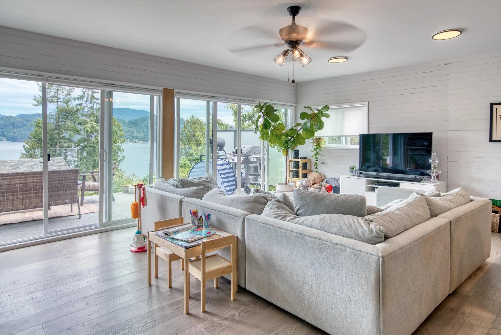 798 Fisher Road, Gibsons, BC V0N 1V1 — image 9