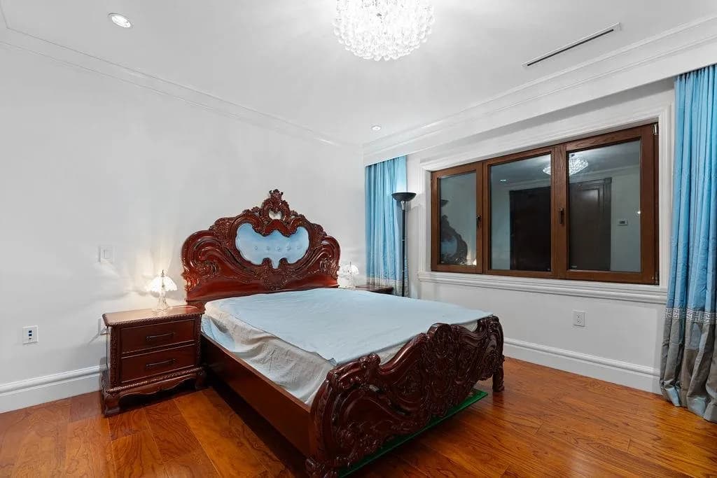 1327 Chartwell Drive, West Vancouver, BC V7S 2R4 — image 26