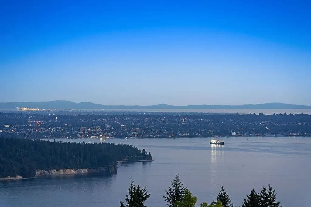 1327 Chartwell Drive, West Vancouver, BC V7S 2R4 — image 40