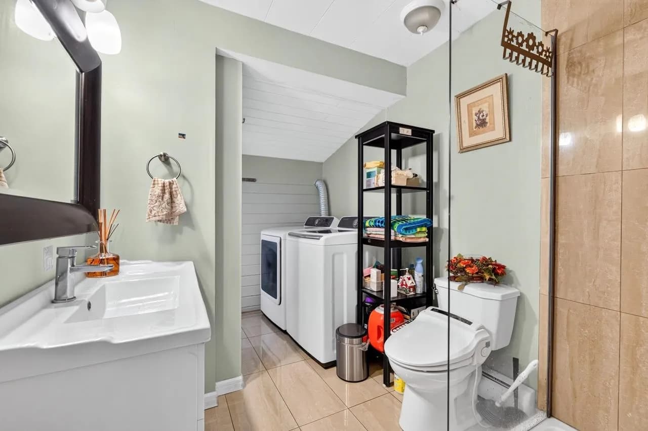 3232 W 16th Avenue, Vancouver, BC V6K 3E3 — image 19