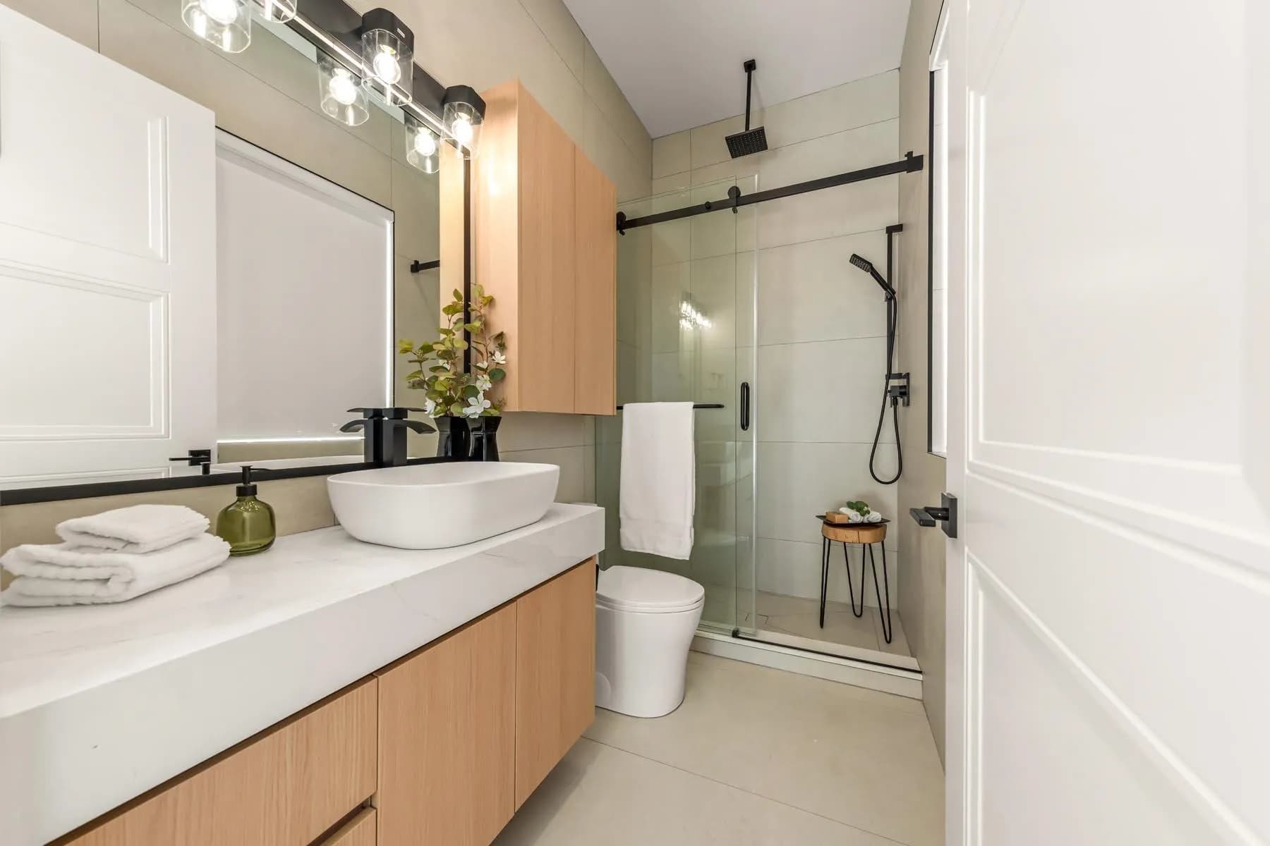 2 2686 Mcgill Street, Vancouver, BC V5K 1H3 — image 28