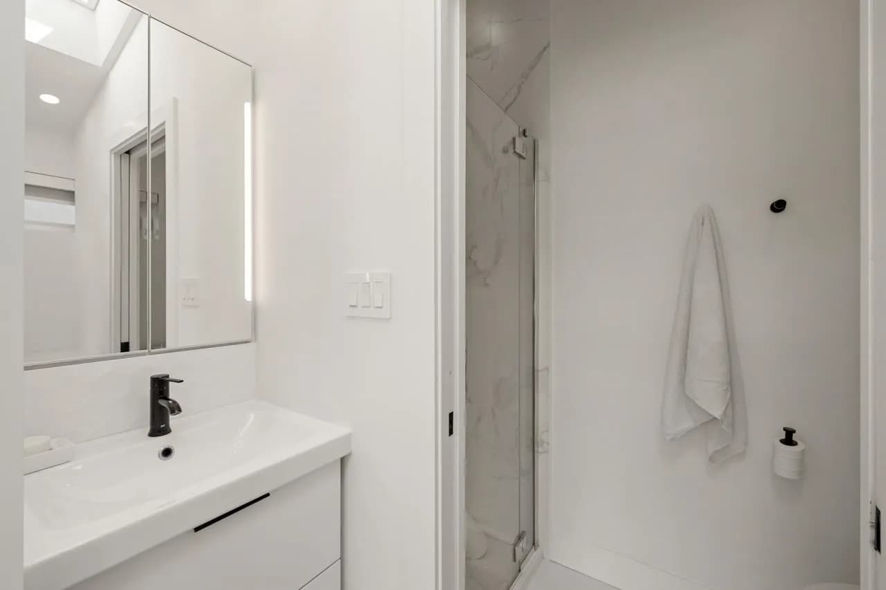 506 E 18th Avenue, Vancouver, BC V5V 1G3 — image 35