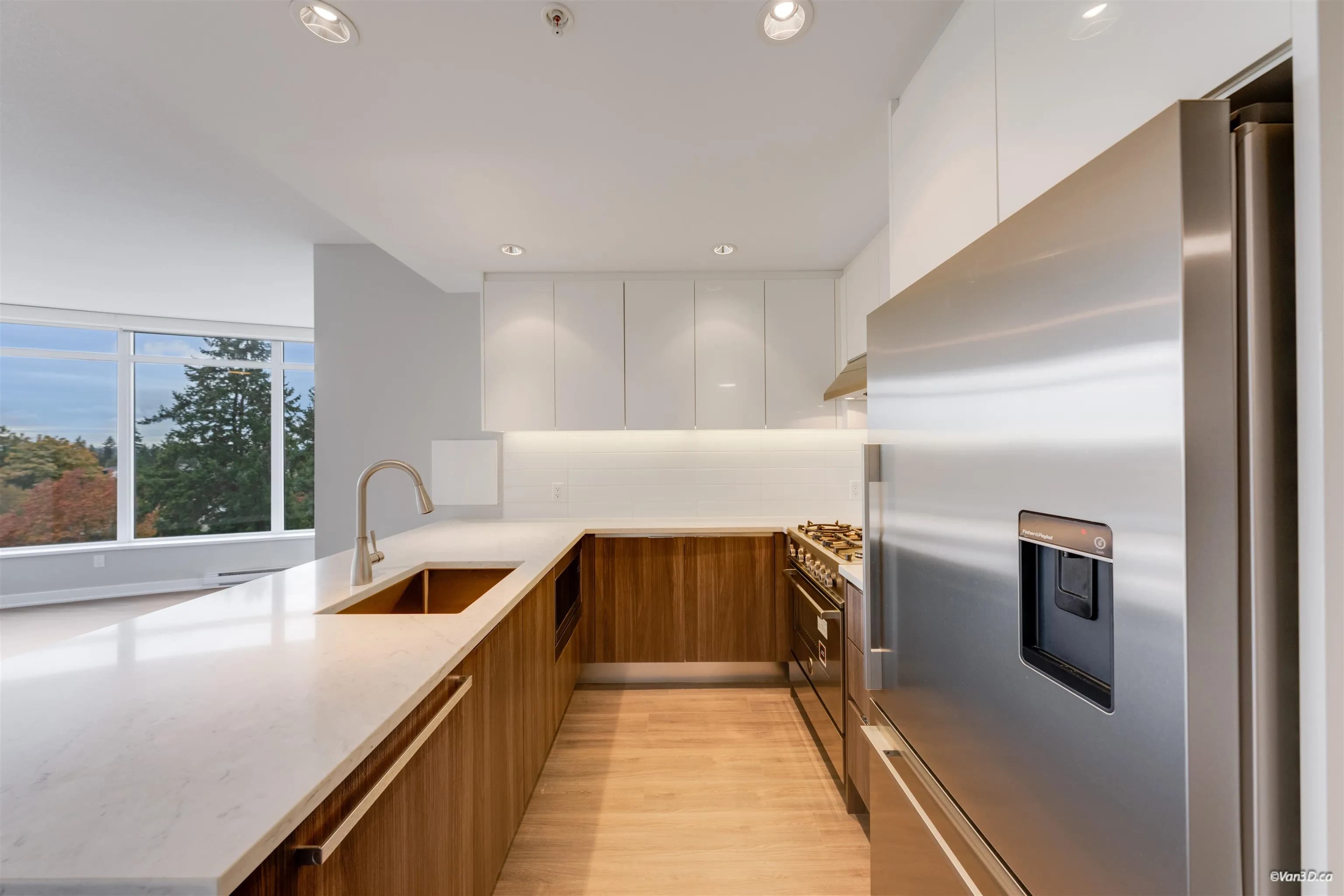 602 4900 Lennox Lane, Burnaby, BC V5H 0G9 — image 18