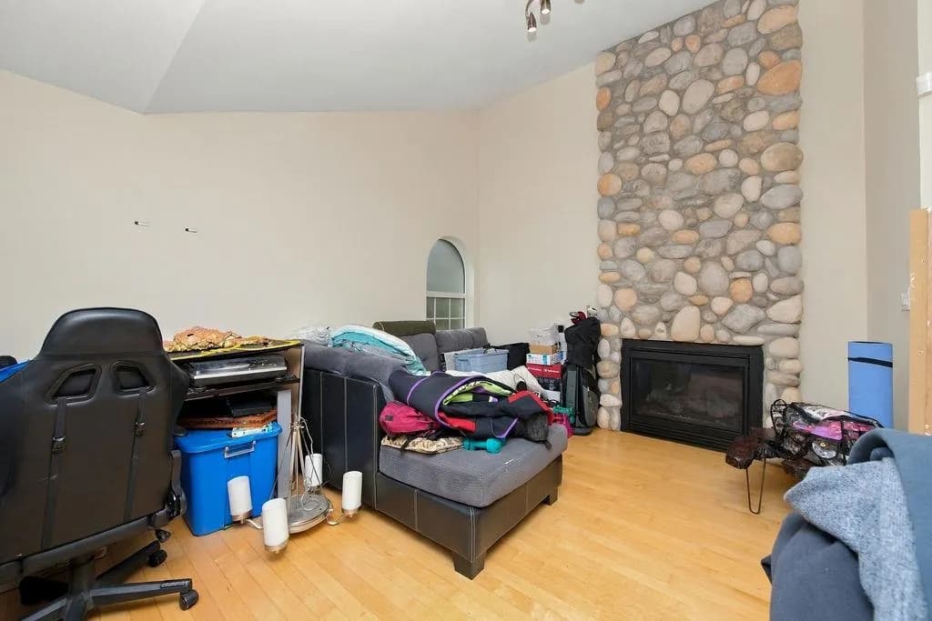475 Harry Road, Gibsons, BC V0N 1V5 — image 15