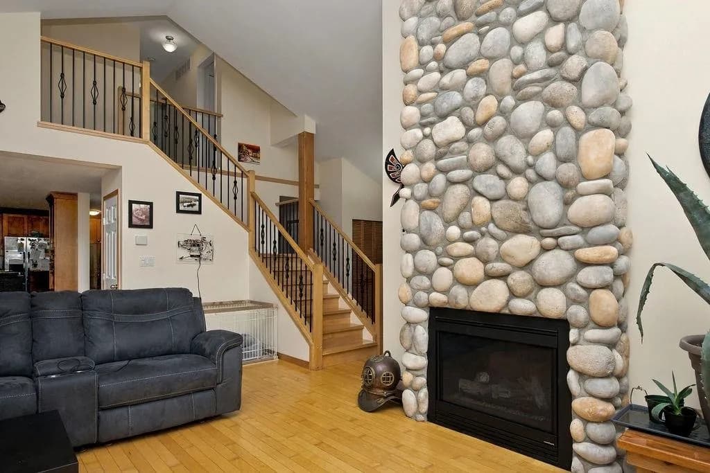 475 Harry Road, Gibsons, BC V0N 1V5 — image 14