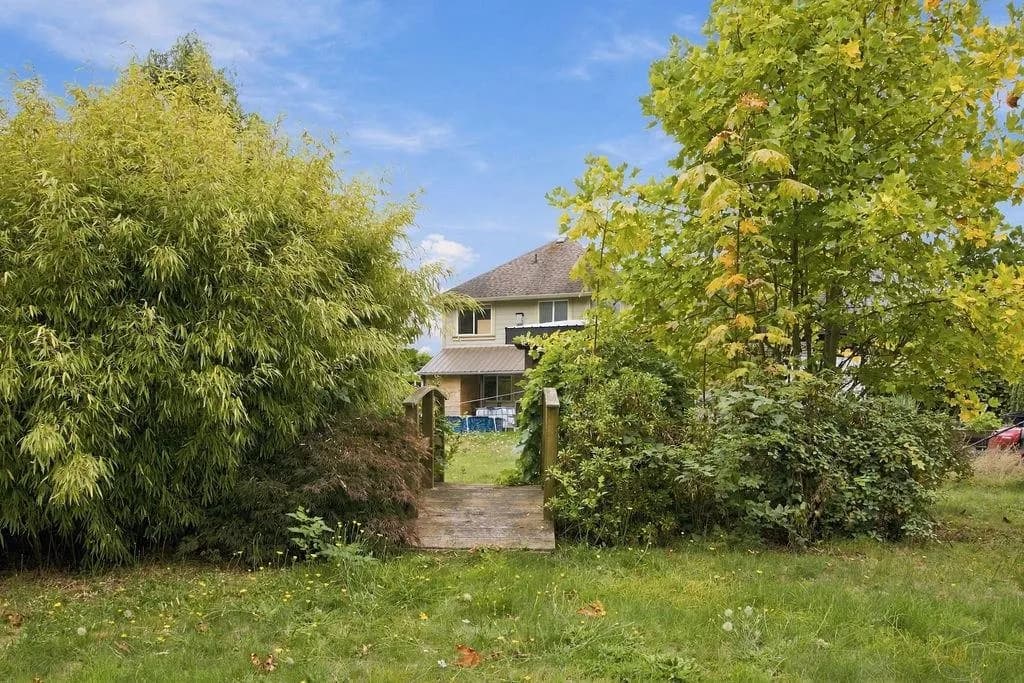475 Harry Road, Gibsons, BC V0N 1V5 — image 34