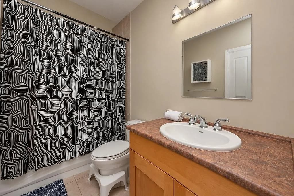 475 Harry Road, Gibsons, BC V0N 1V5 — image 27