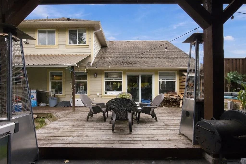 475 Harry Road, Gibsons, BC V0N 1V5 — image 31