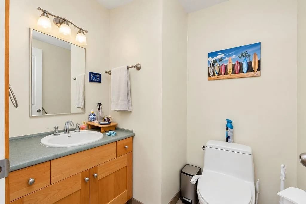 475 Harry Road, Gibsons, BC V0N 1V5 — image 16