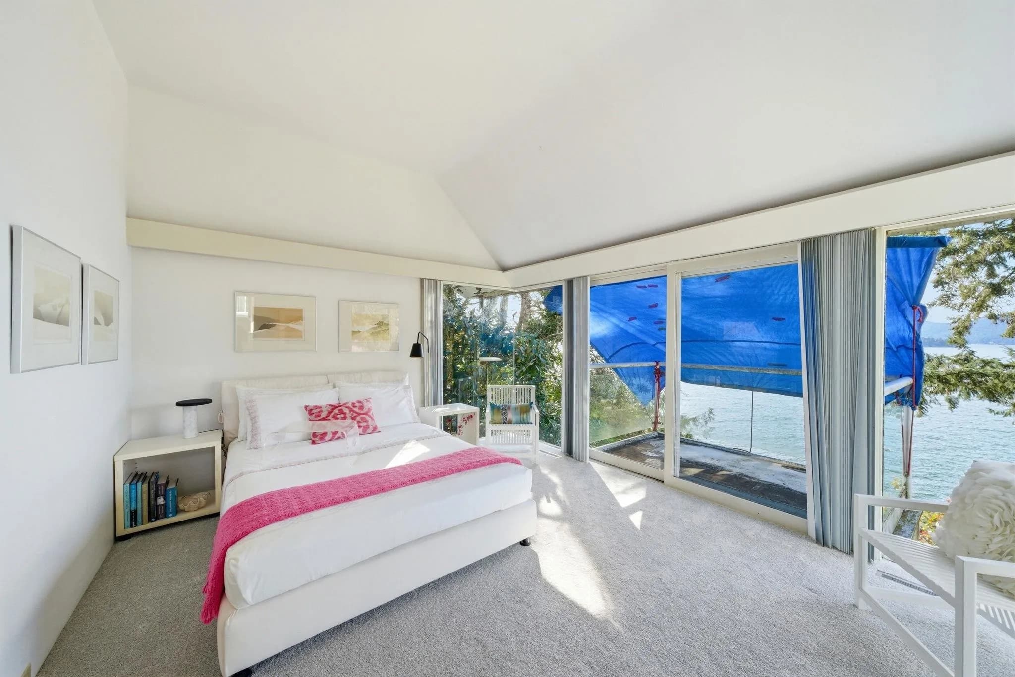 5210 Marine Drive, West Vancouver, BC V7W 2P8 — image 17