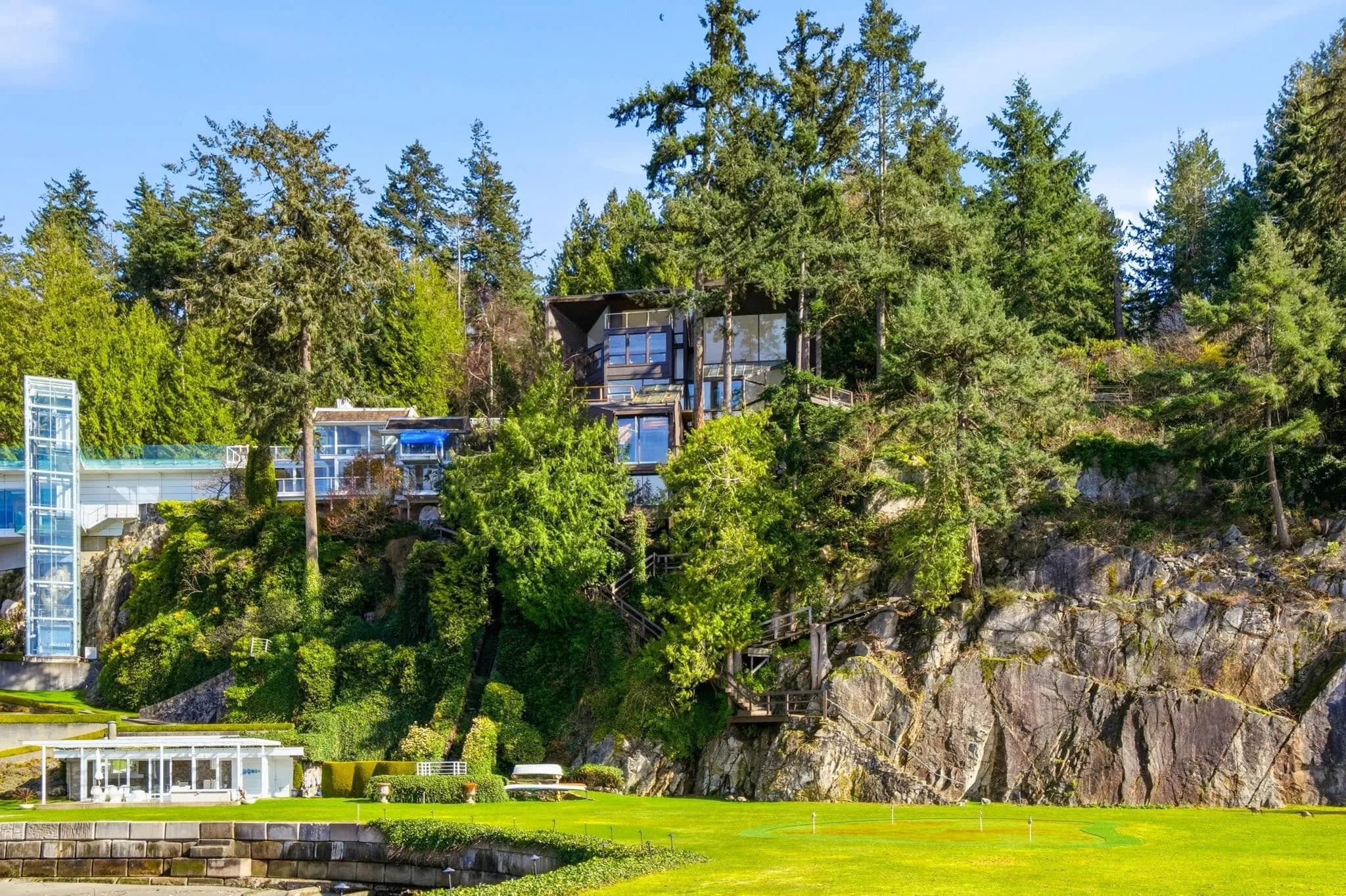 5210 Marine Drive, West Vancouver, BC V7W 2P8 — image 39