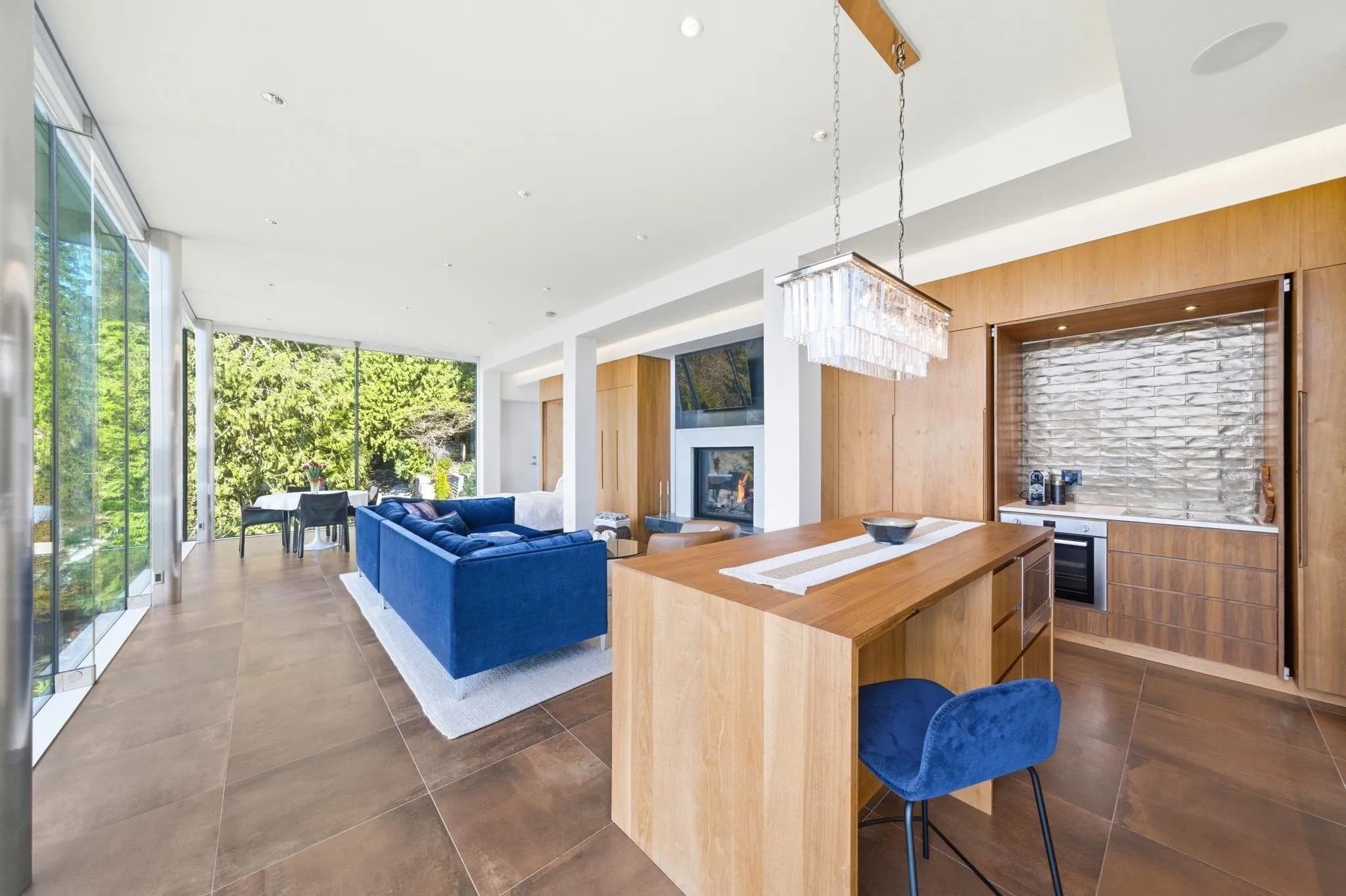 5210 Marine Drive, West Vancouver, BC V7W 2P8 — image 24