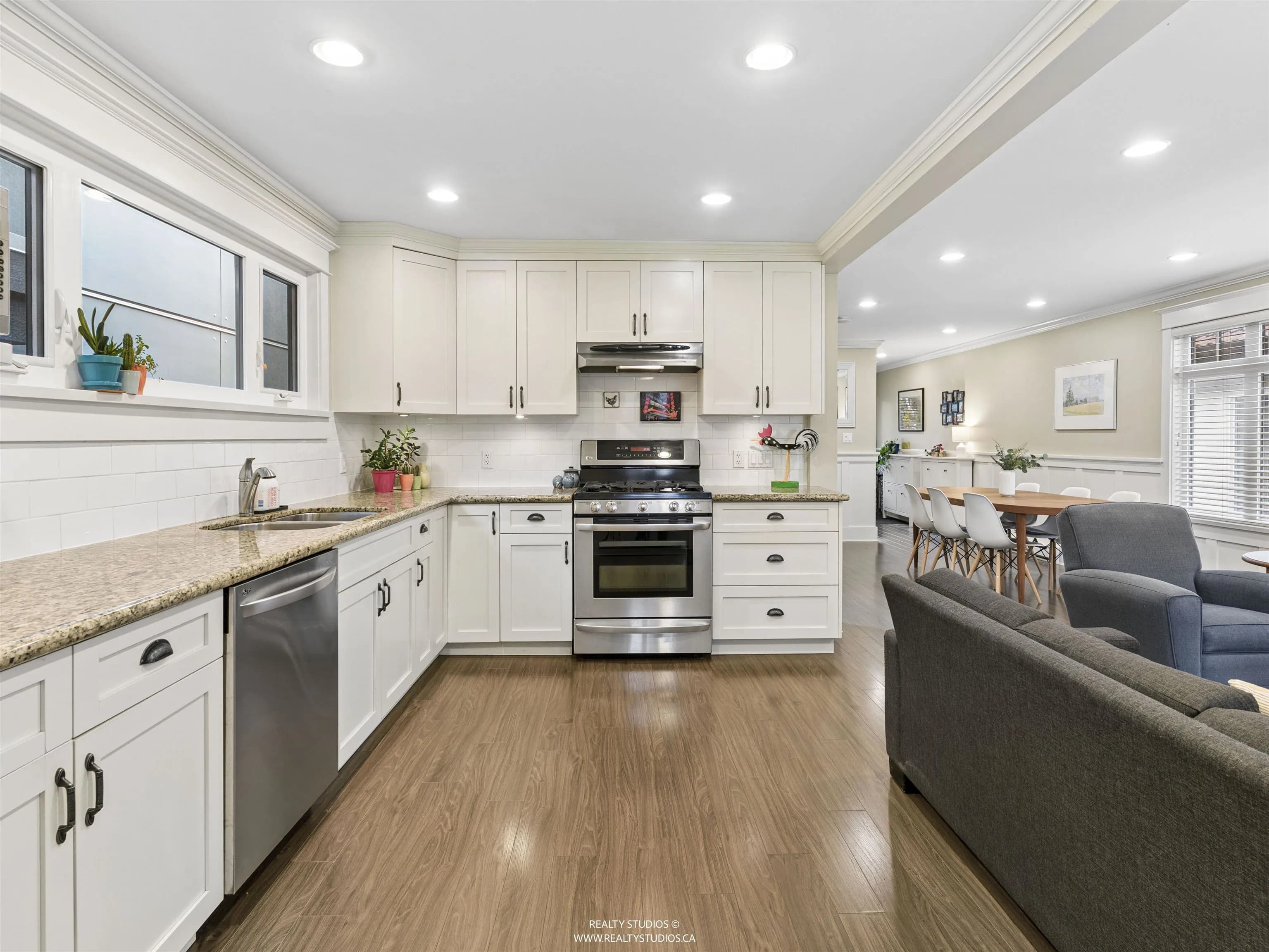 338 E 20th Avenue, Vancouver, BC V5V 1M3 — image 7