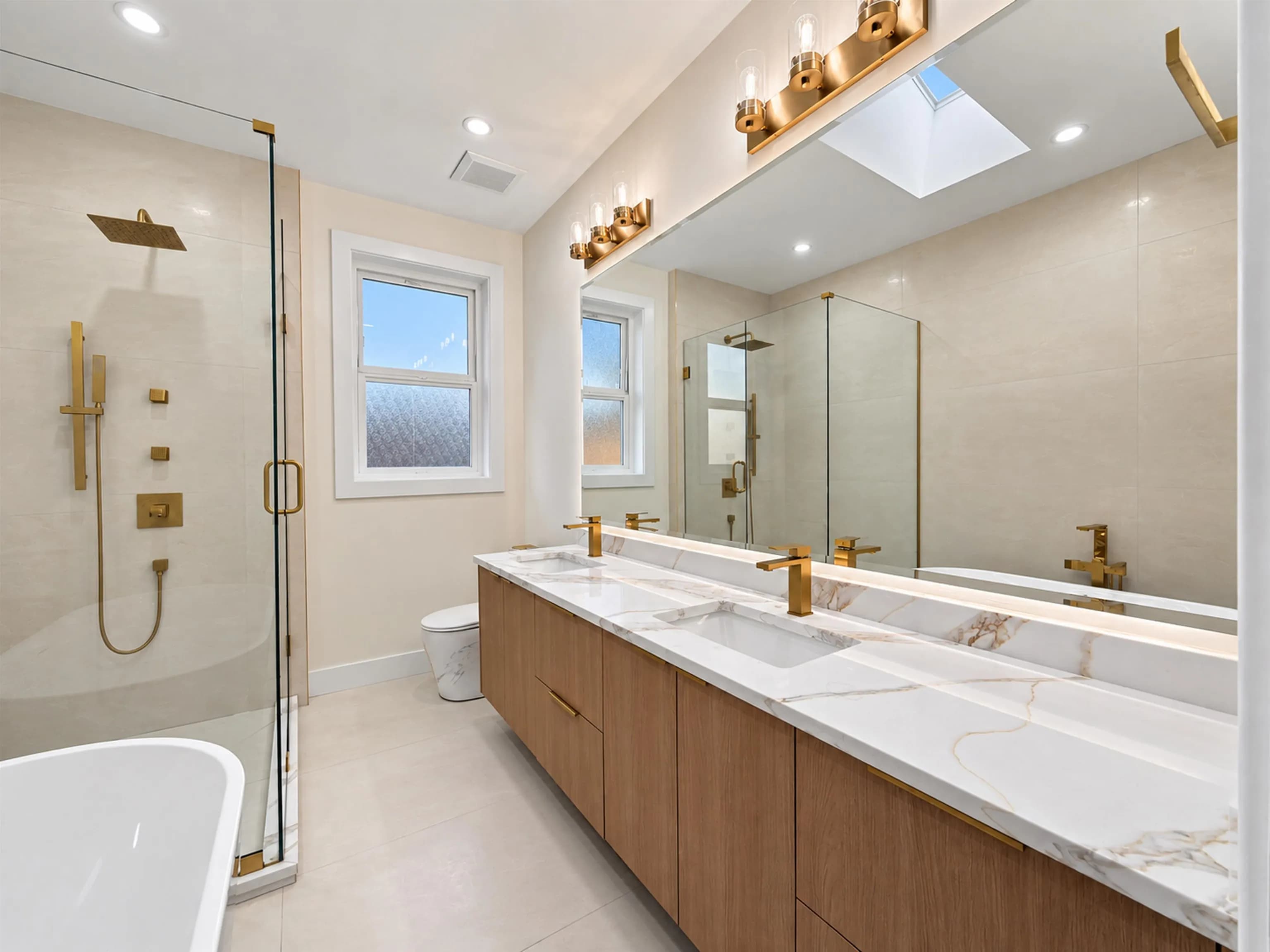 102 11410 139 Street, Surrey, BC V3R 2M1 — image 22