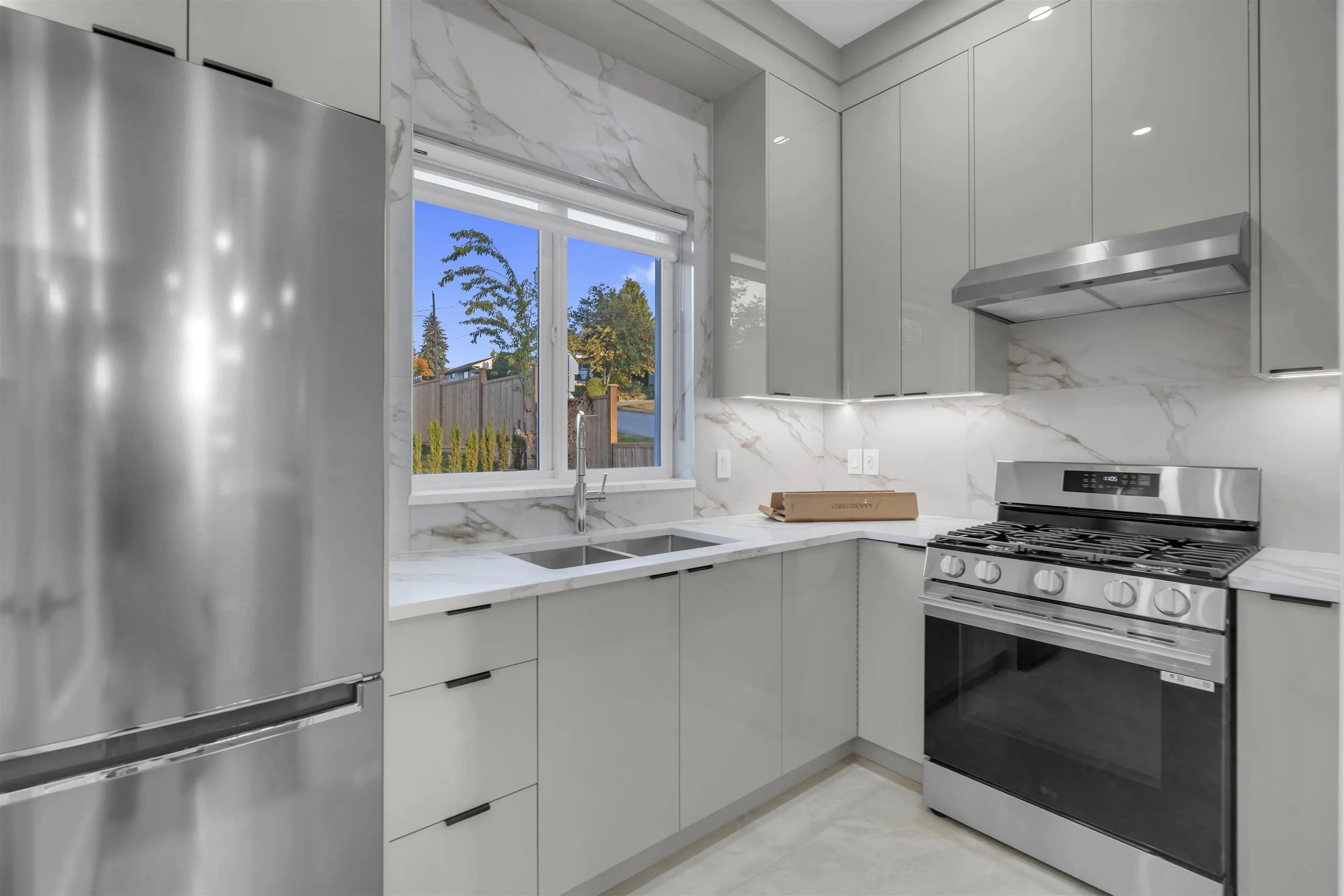 102 11410 139 Street, Surrey, BC V3R 2M1 — image 17