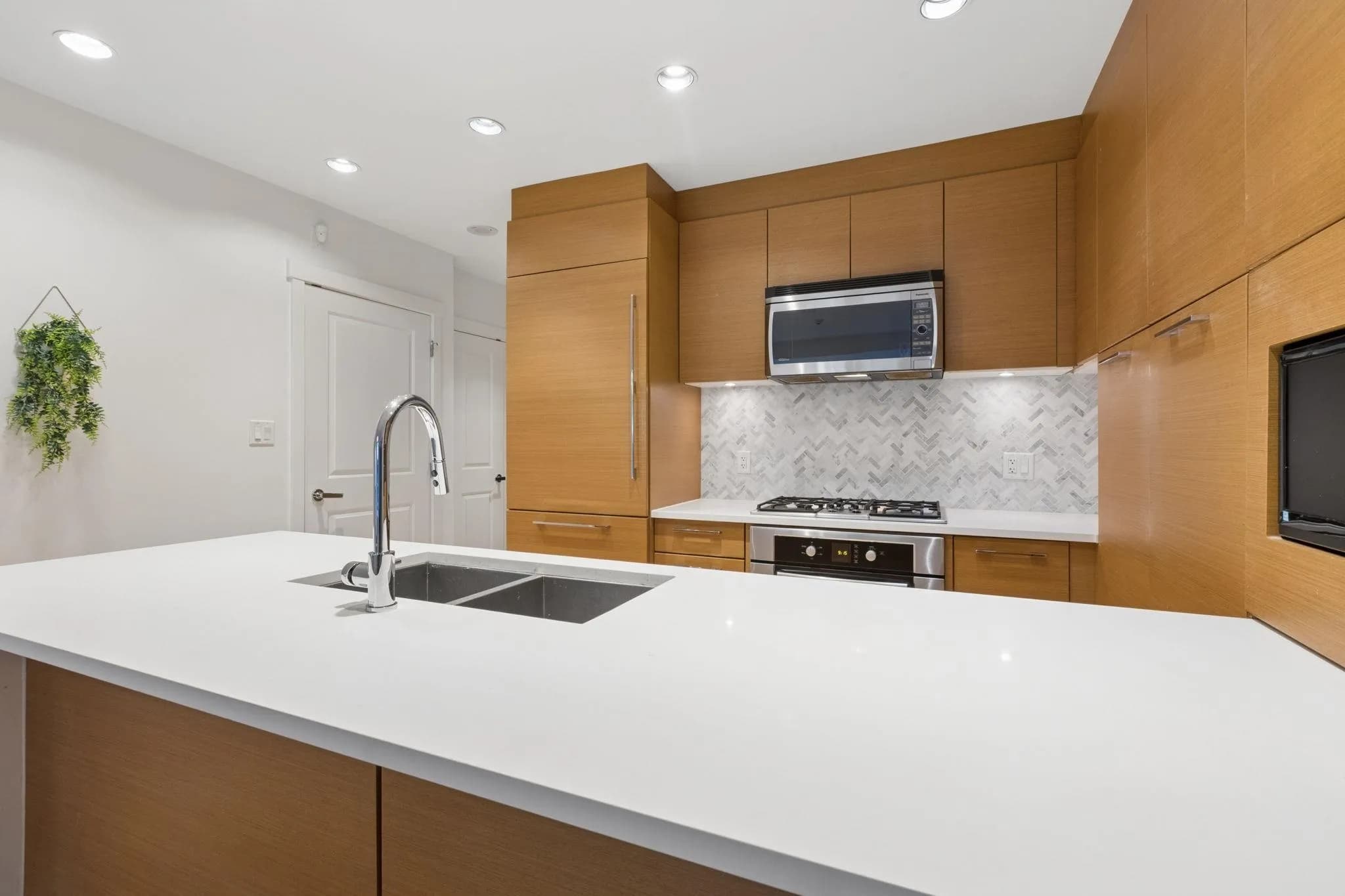 105 5868 Agronomy Road, Vancouver, BC V6T 0B5 — image 12