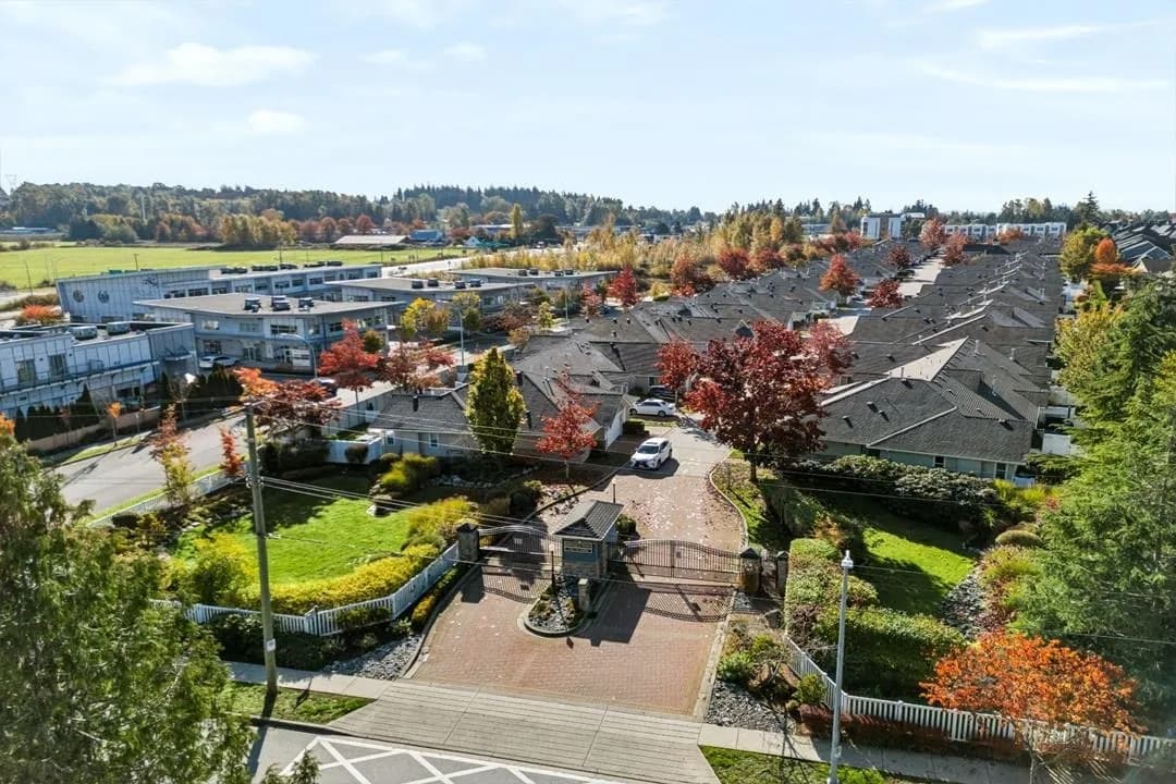 14 17516 4 Avenue, Surrey, BC V3S 0R9 — image 3