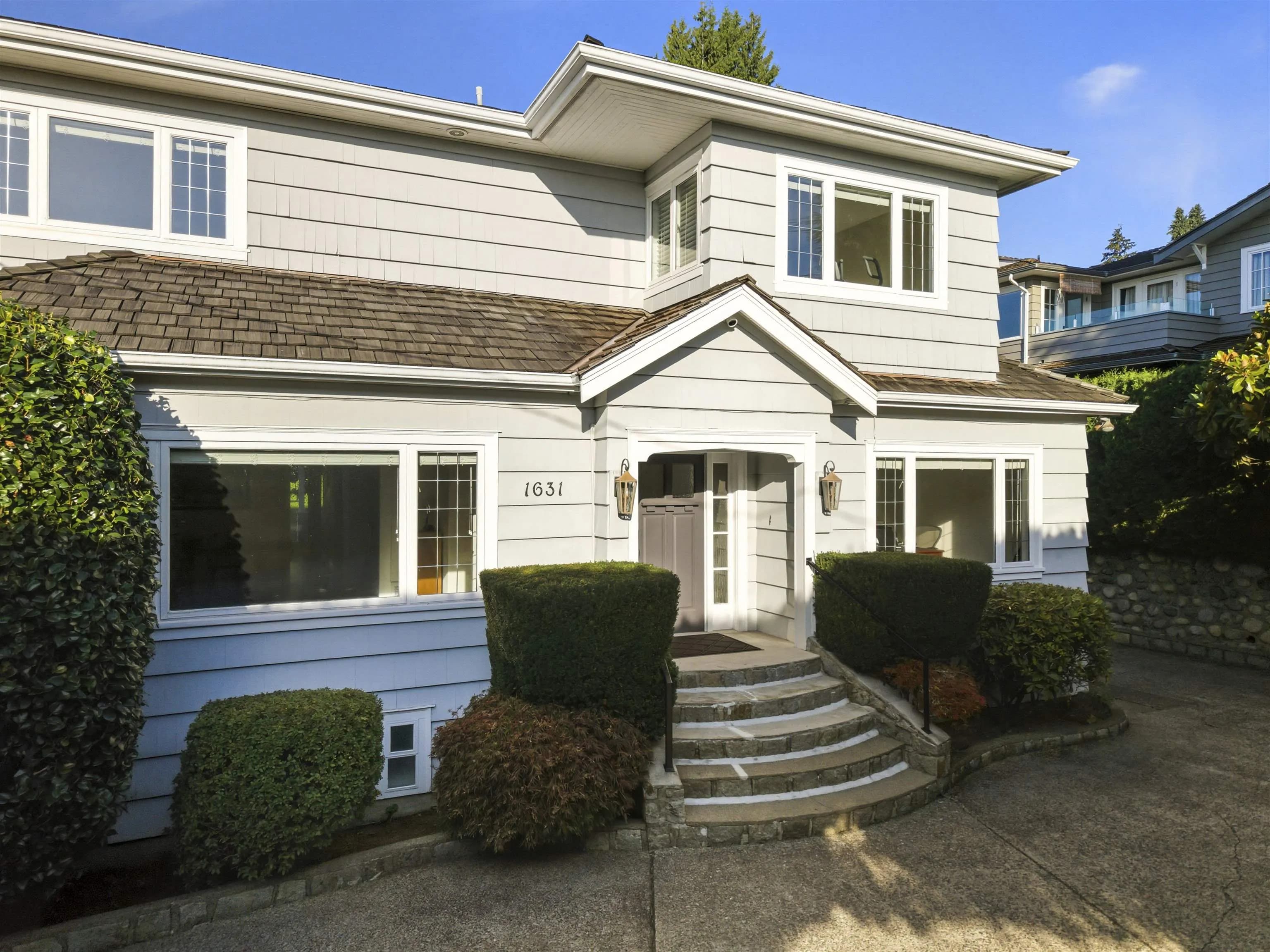 1631 22nd Street, West Vancouver, BC V7V 4E2 — image 35