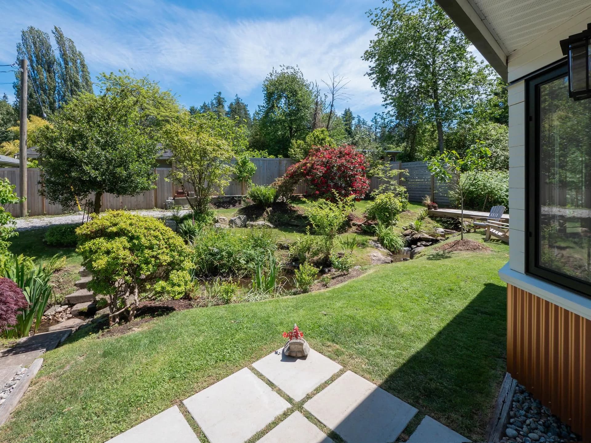 655 Dougall Road, Gibsons, BC V0N 1V8 — image 26