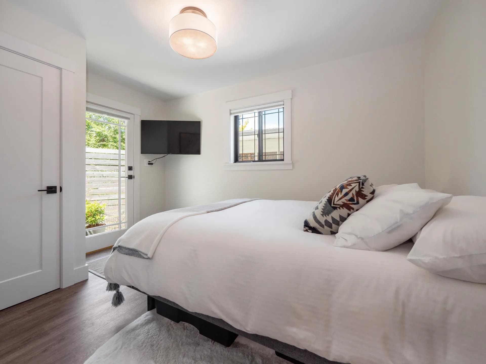 655 Dougall Road, Gibsons, BC V0N 1V8 — image 18