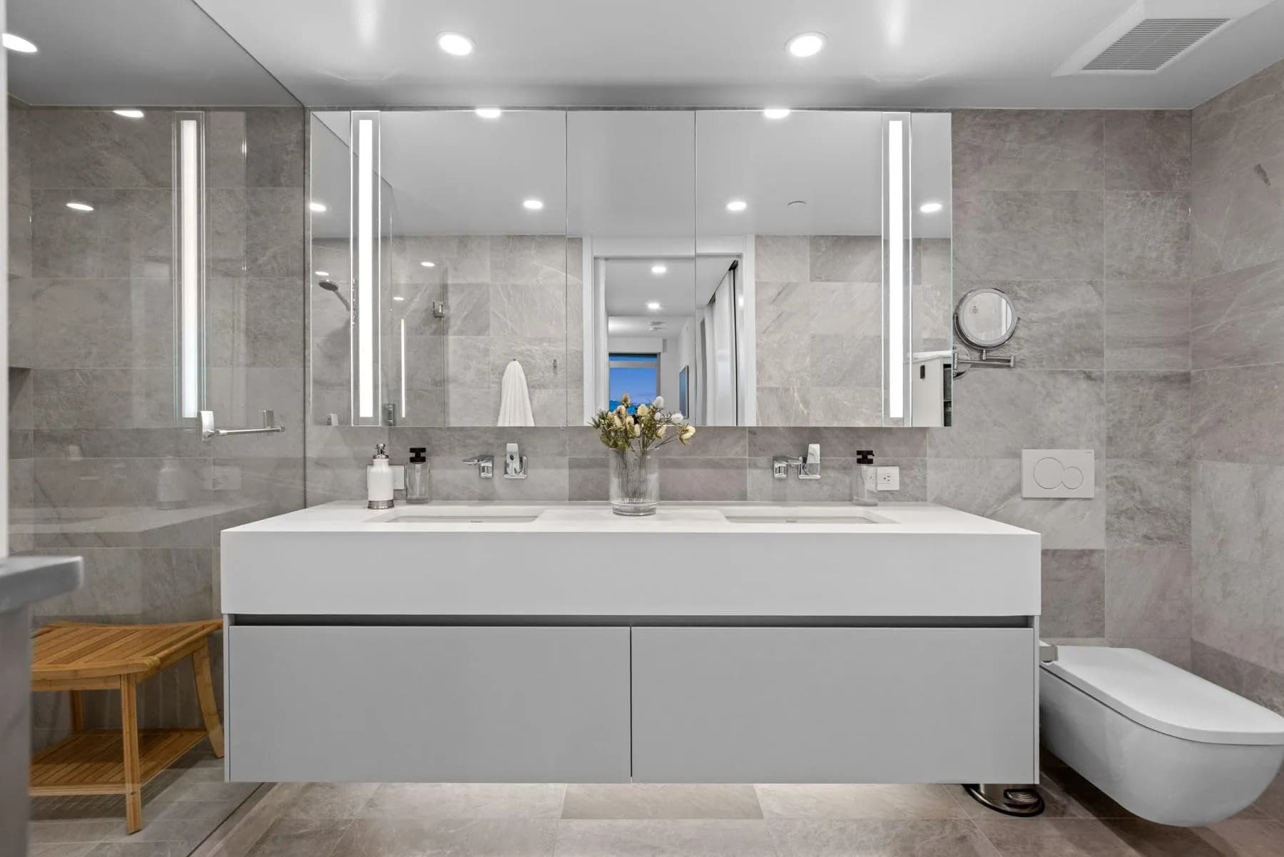 2903 889 Pacific Street, Vancouver, BC V6Z 1C3 — image 19