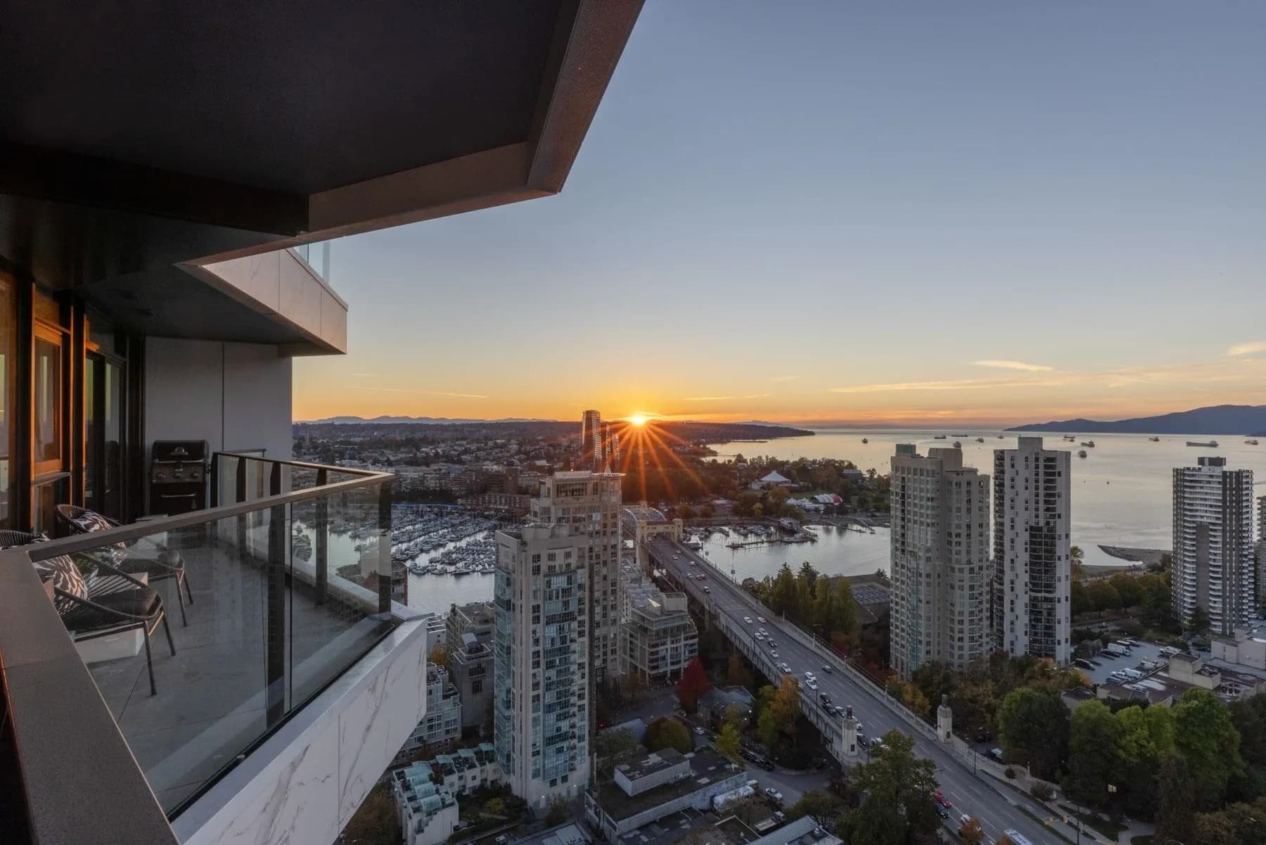 2903 889 Pacific Street, Vancouver, BC V6Z 1C3 — image 11
