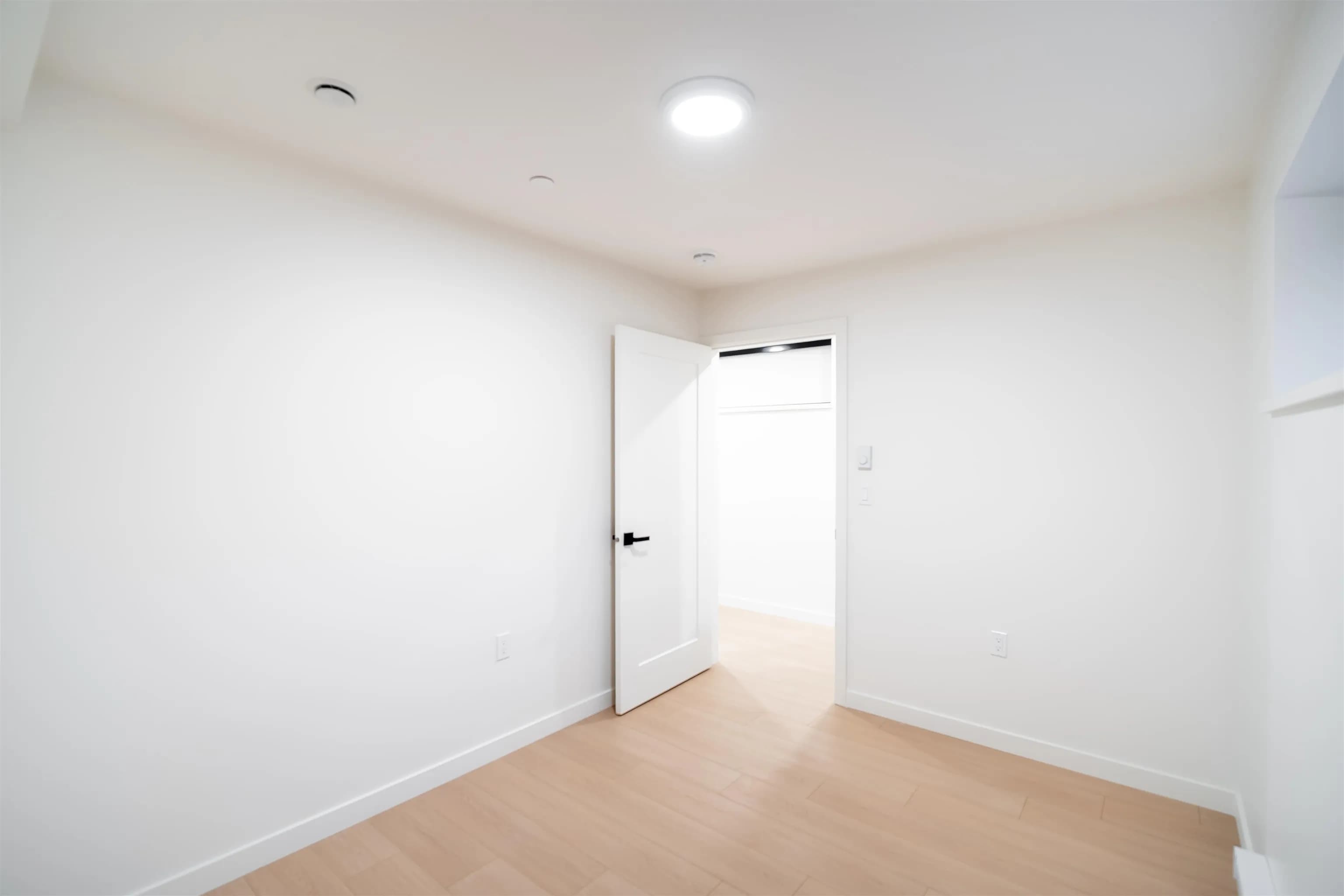 7962 Inverness Street, Vancouver, BC V5X 4H7 — image 26