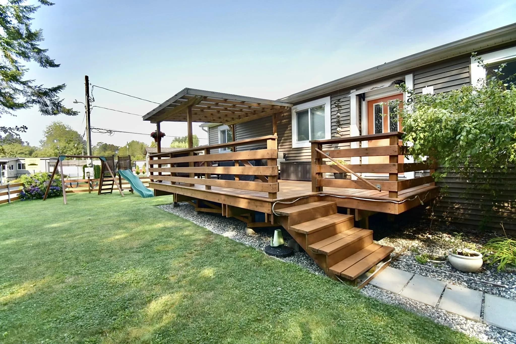 39 1413 Sunshine Coast Highway, Gibsons, BC V0N 1V5 — image 1