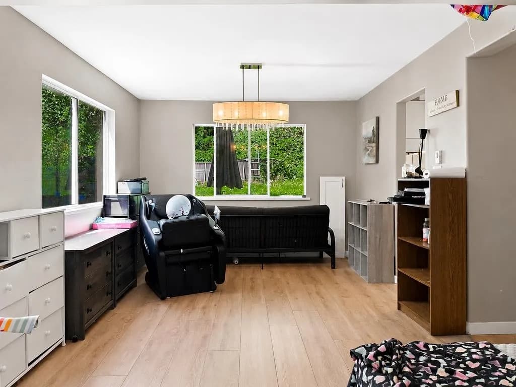 1304 Kearton Road, Gibsons, BC V0N 1V4 — image 10
