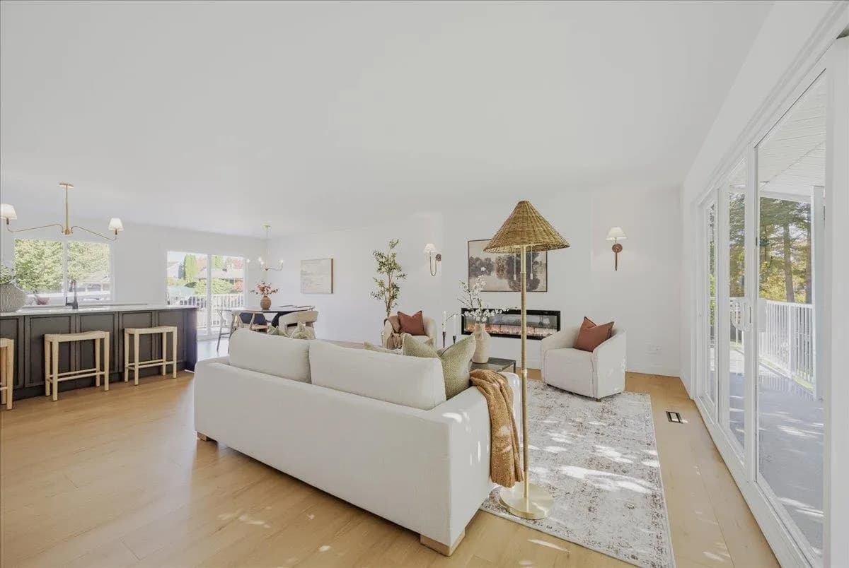 21819 Dover Road, Maple Ridge, BC V2X 7V6 — image 12