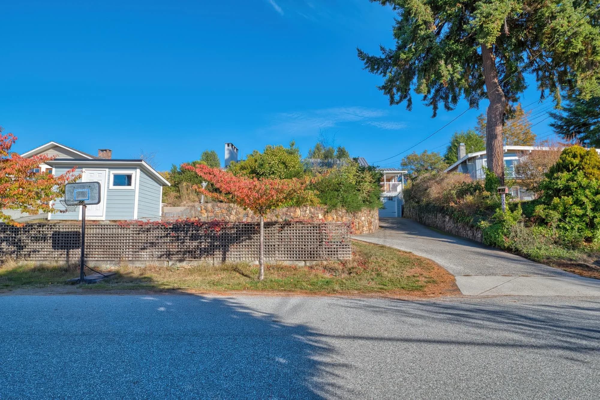 4770 Laurel Avenue, Sechelt, BC V7Z 0B4 — image 28