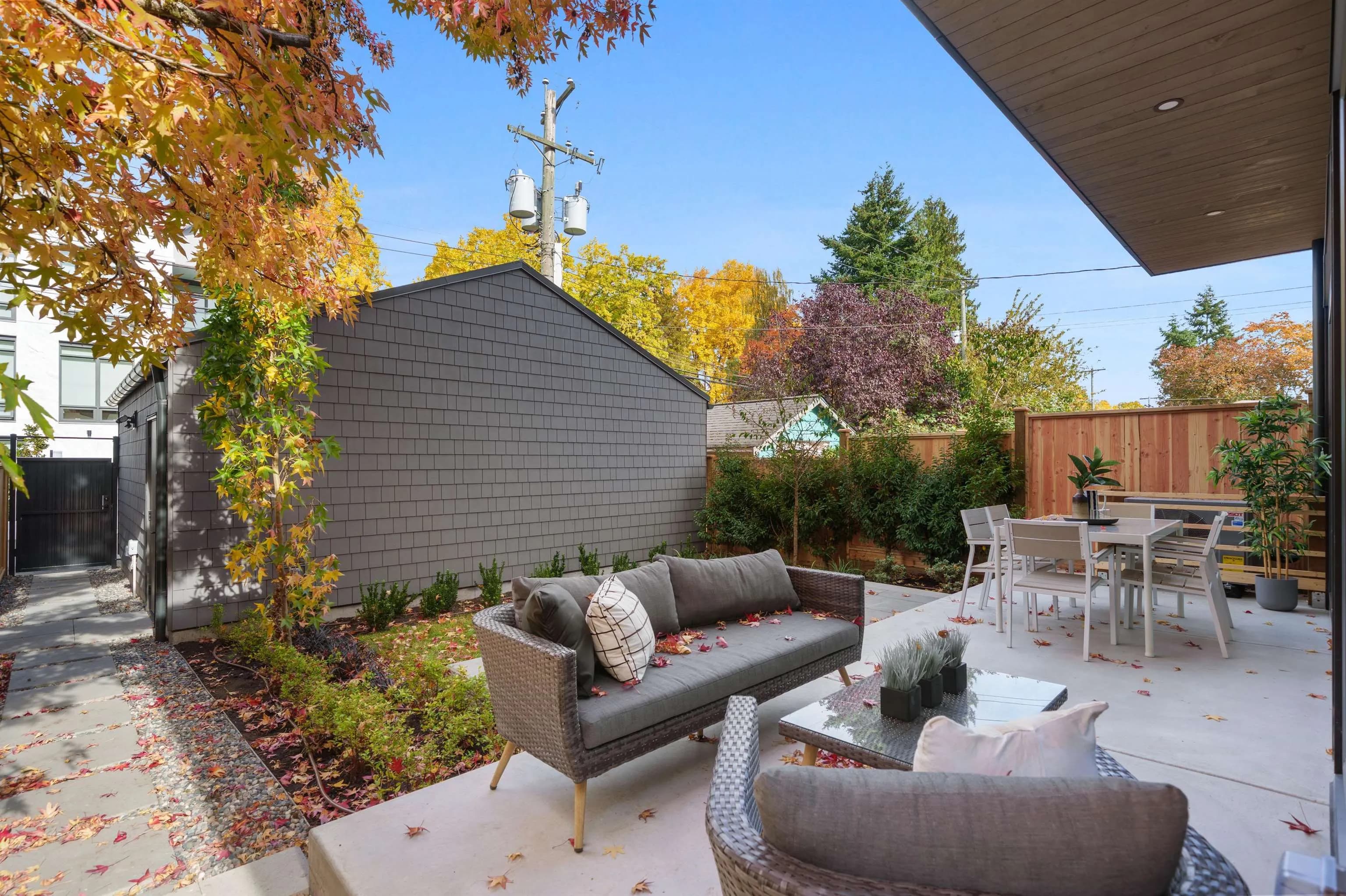 2 3657 W 11th Avenue, Vancouver, BC V6R 2K4 — image 34