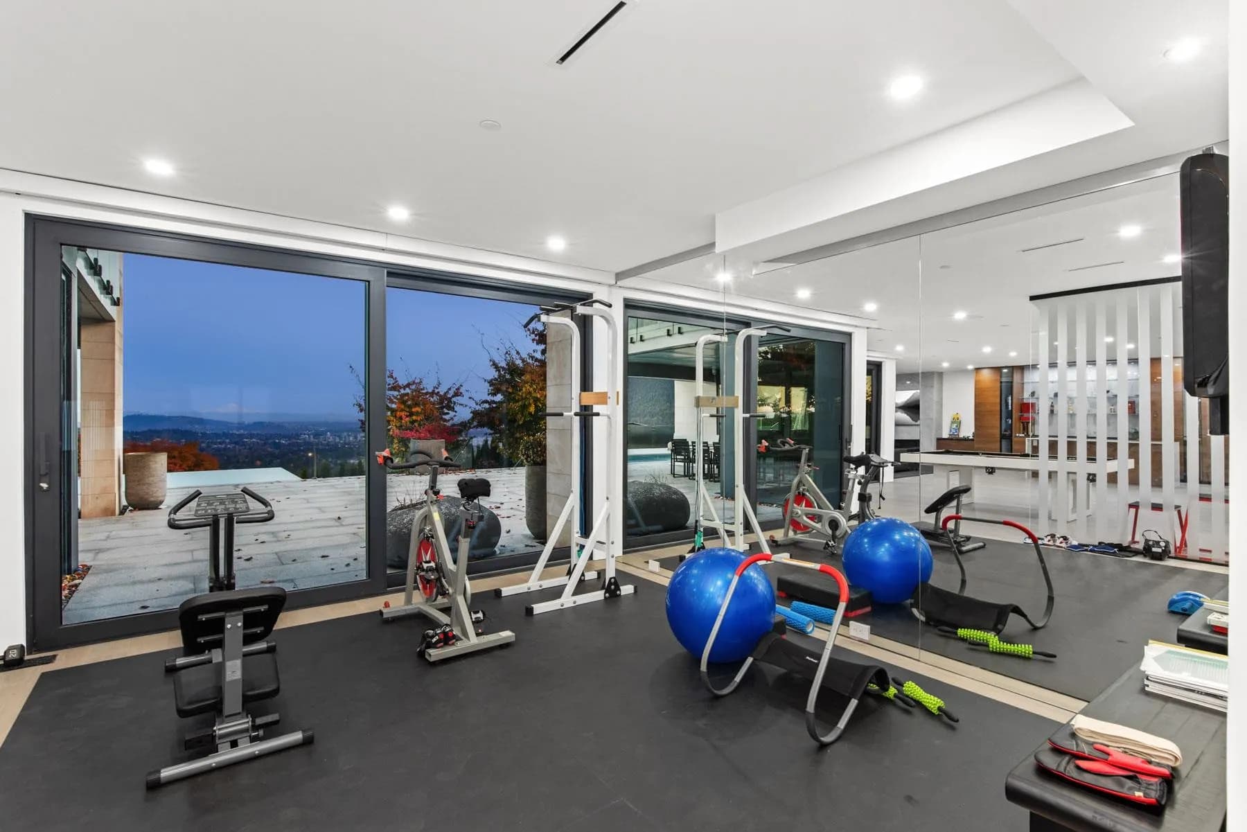1027 Millstream Road, West Vancouver, BC V7S 2C6 — image 28