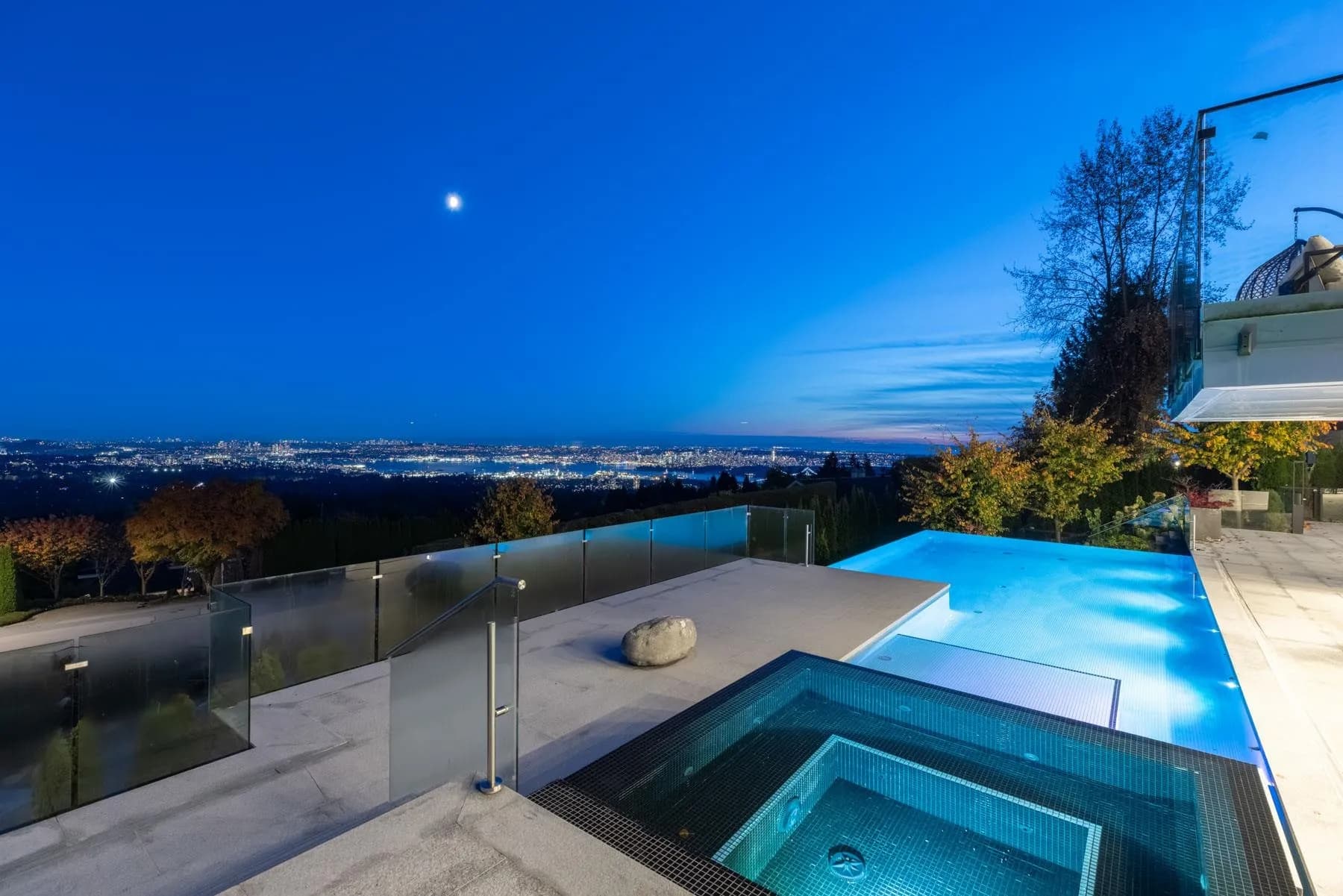 1027 Millstream Road, West Vancouver, BC V7S 2C6 — image 3