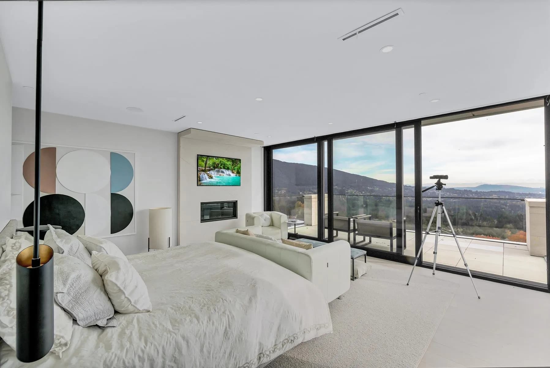 1027 Millstream Road, West Vancouver, BC V7S 2C6 — image 19