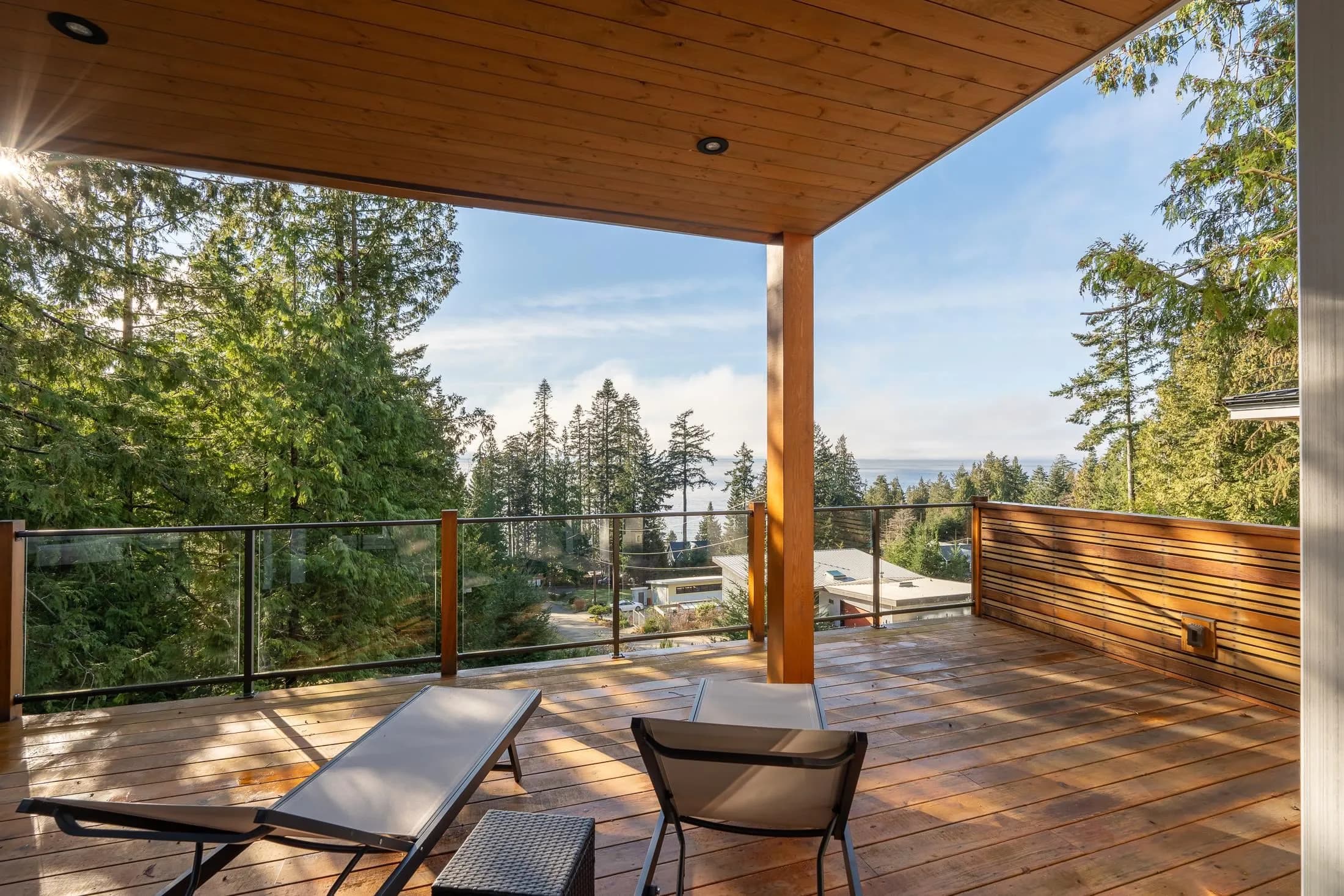 153 Swallow Road, Gibsons, BC V0N 1V3 — image 5