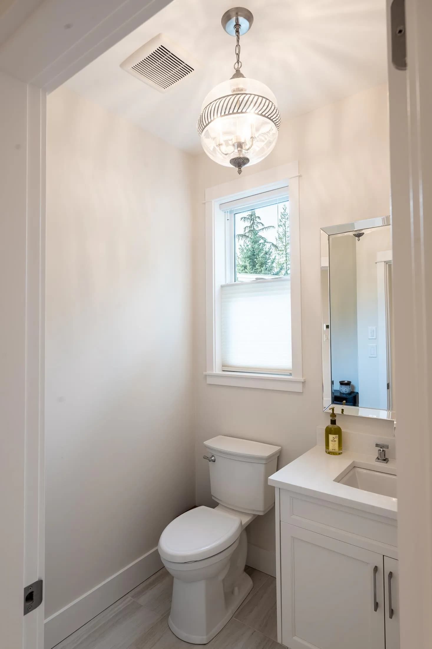 153 Swallow Road, Gibsons, BC V0N 1V3 — image 7