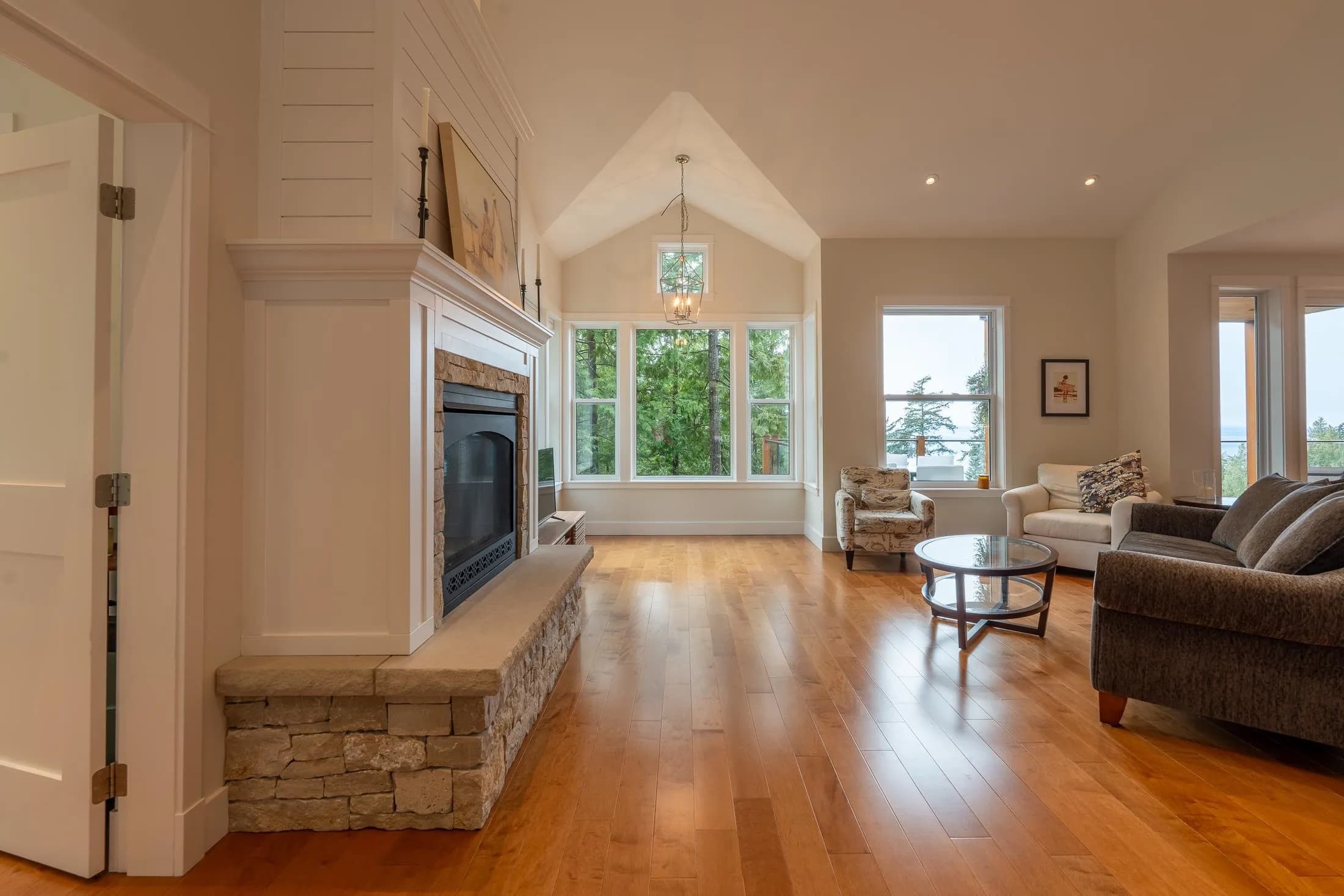 153 Swallow Road, Gibsons, BC V0N 1V3 — image 13