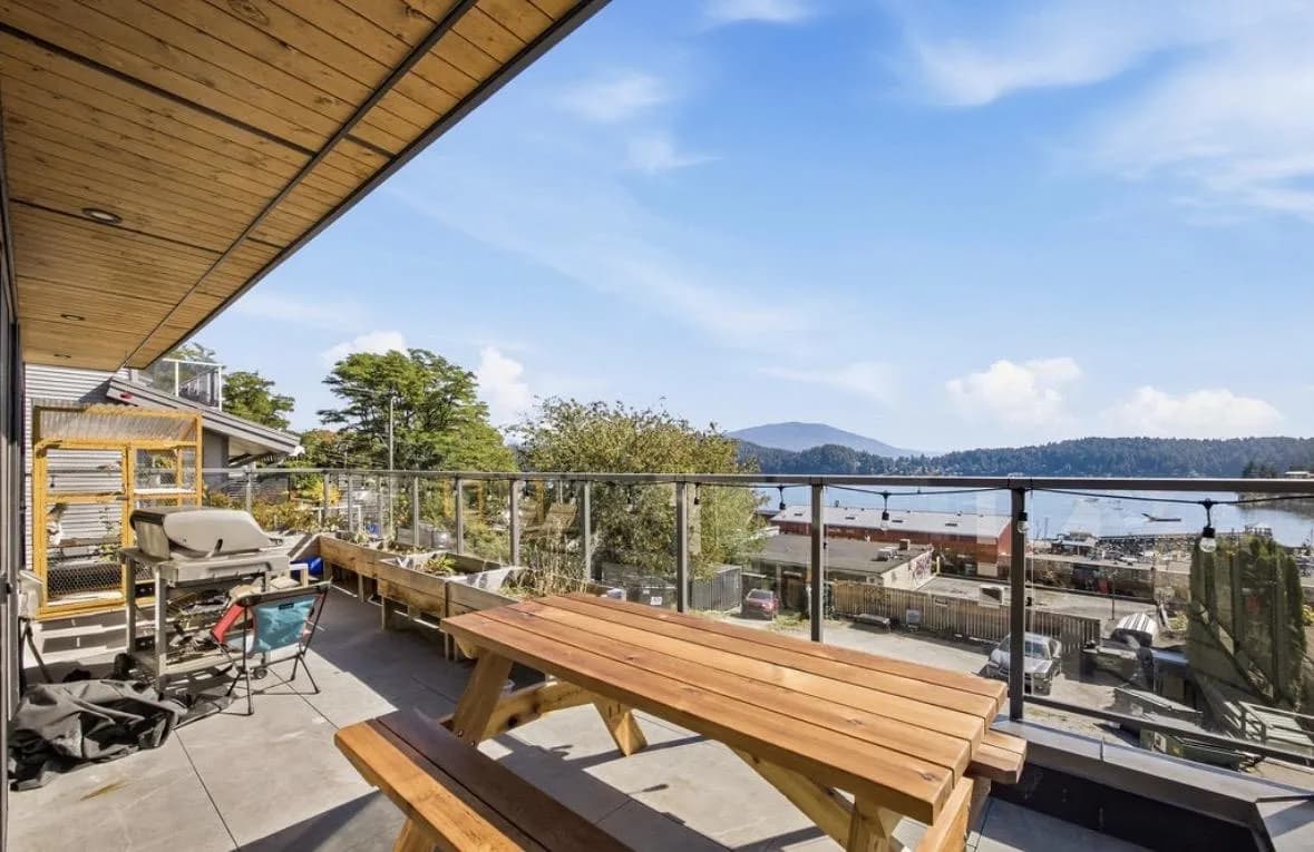 102 524 S Fletcher Road, Gibsons, BC V0N 1V0 — image 16