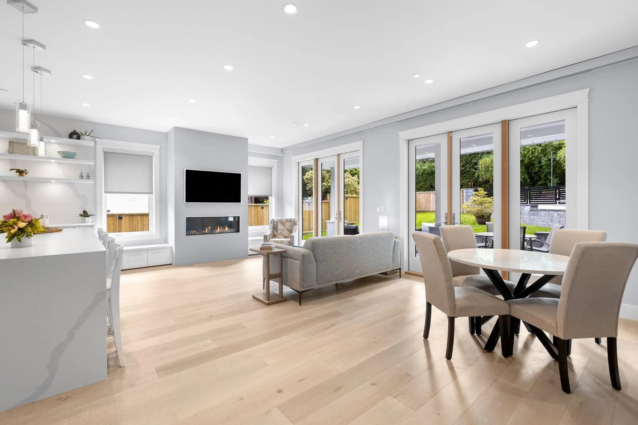 6560 Nelson Avenue, West Vancouver, BC V7W 2A9 — image 3