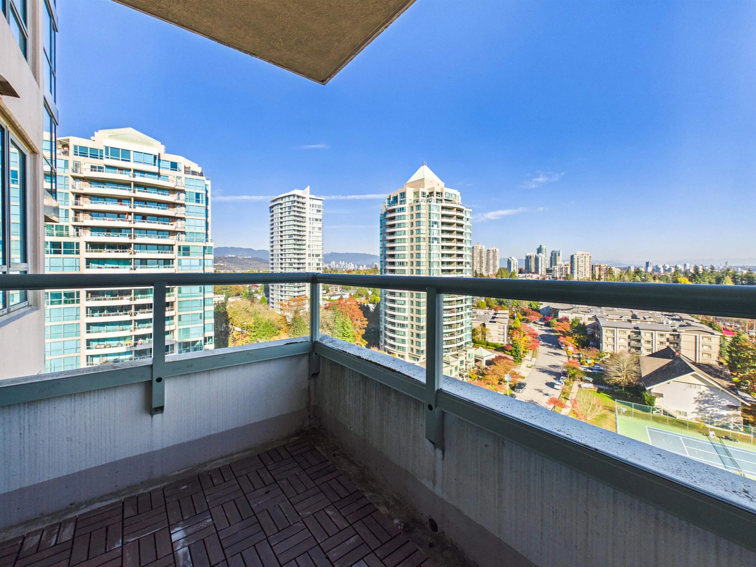 1405 6622 Southoaks Crescent, Burnaby, BC V5E 4K2 — image 19